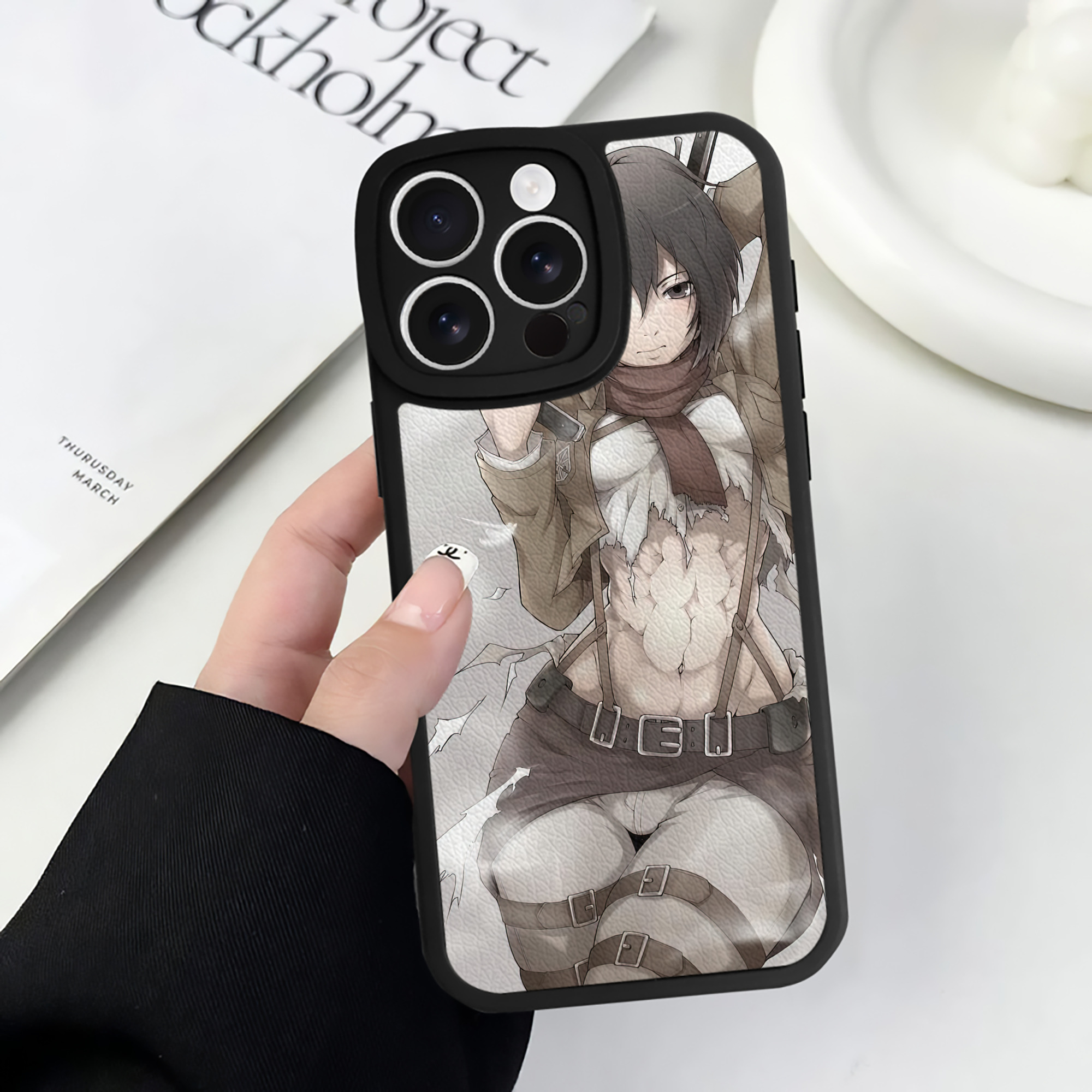 （画像用） 進撃の巨人 Attack on Titan 【iPhone 16シリーズ対応】シリコンスマホケース（レザー調） 材質：シリコン